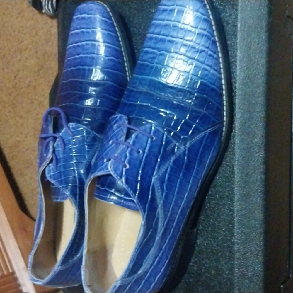 Georgia Brutini dress shoes